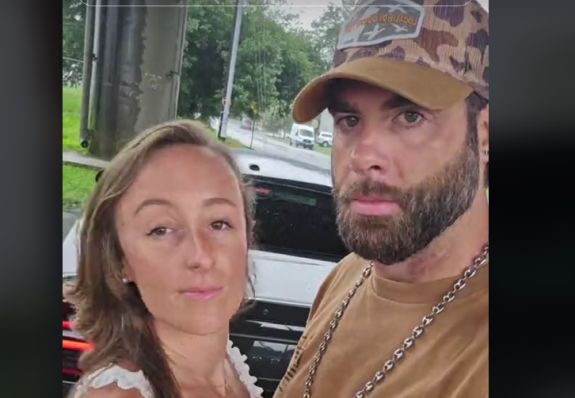Fans Think David Eason Will Get Married Again