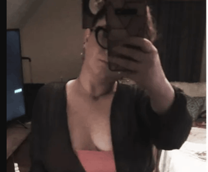 Amber’s Selfie Stuns Fans