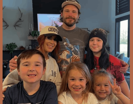 Chelsea’s New Family Photo Stuns Fans