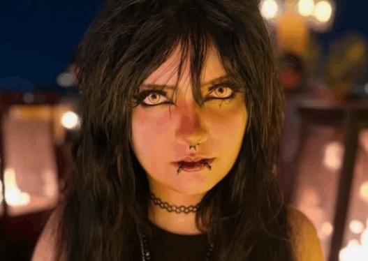 Farrah’s Daughter Stuns Fans