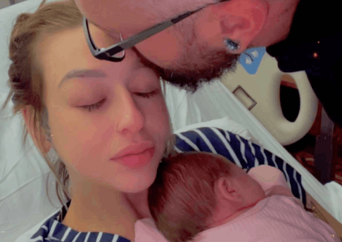 Amanda No Contact With Baby