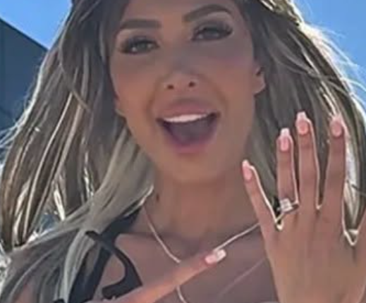 Farrah Is Engaged & Pregnant?!