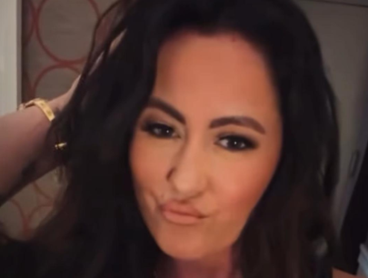 Jenelle Is Looking For A BF